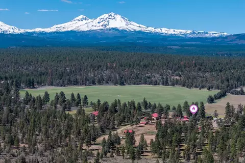 67500 Harrington Loop, Bend, OR 97703 photo 4