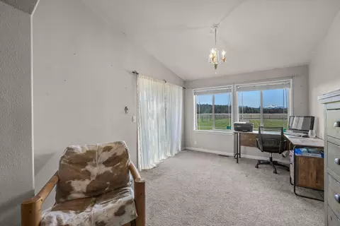 67500 Harrington Loop, Bend, OR 97703 photo 18