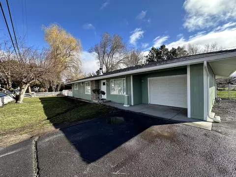 3345 Madison St, Klamath Falls, OR 97603