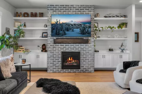 Living - 2238 NW Brickyard St, Bend, OR 97703 photo 3 of 4