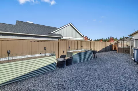 Exterior - 2238 NW Brickyard St, Bend, OR 97703 photo 16 of 16