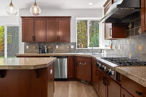 Kitchen - 19769 Chicory Ave, Bend, OR 97702 photo 1 of 3