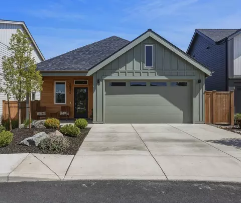 20546 Aberdeen Ct, Bend, OR 97702