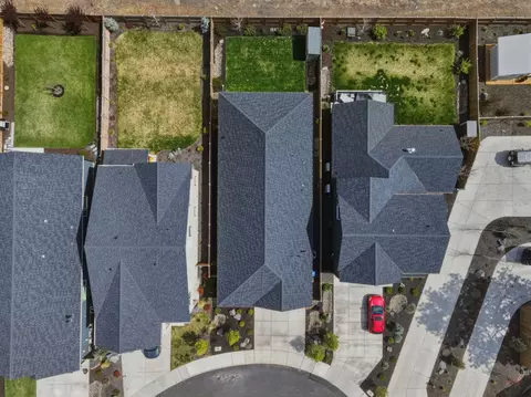 View/Area - 20546 Aberdeen Ct, Bend, OR 97702 photo 3 of 3