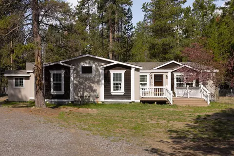53605 Bobwhite Ct, La Pine, OR 97739