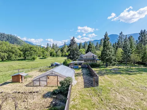 Exterior - 2401 E Fork Rd, Williams, OR 97544 photo 8 of 12