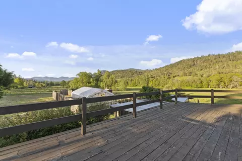 Exterior - 2401 E Fork Rd, Williams, OR 97544 photo 3 of 12