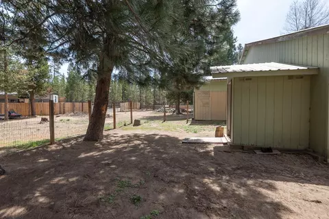 15886 Wright Ave, La Pine, OR 97739 photo 14