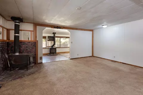 15886 Wright Ave, La Pine, OR 97739 photo 21