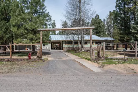 15886 Wright Ave, La Pine, OR 97739