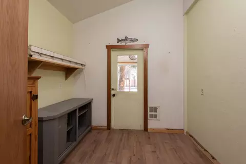 15886 Wright Ave, La Pine, OR 97739 photo 31