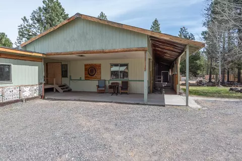 15886 Wright Ave, La Pine, OR 97739 photo 4