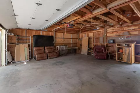 15886 Wright Ave, La Pine, OR 97739 photo 12