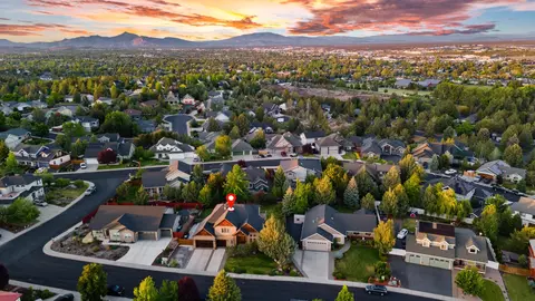 3550 SW 36th Pl, Redmond, OR 97756