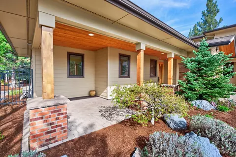 Exterior - 3324 NW Shevlin Rdg, Bend, OR 97703 photo 10 of 10