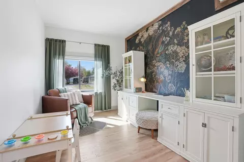 63276 Eastview Dr, Bend, OR 97701 photo 18