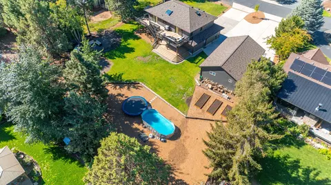 63276 Eastview Dr, Bend, OR 97701 photo 51