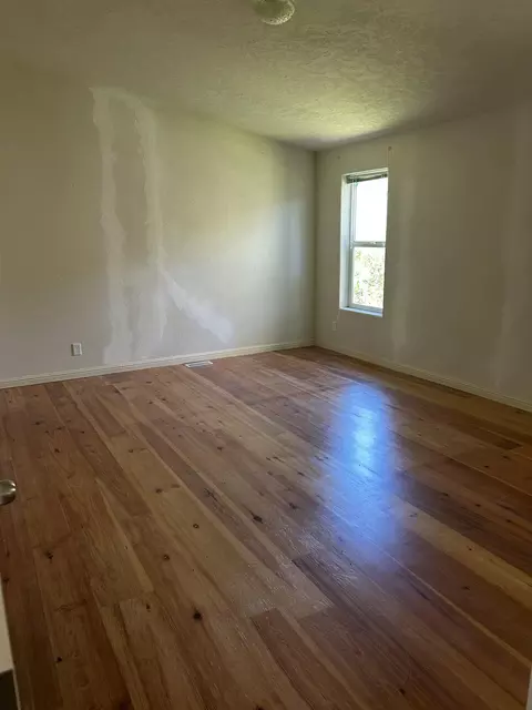 9445 E Antelope Rd, Eagle Point, OR 97524 photo 9