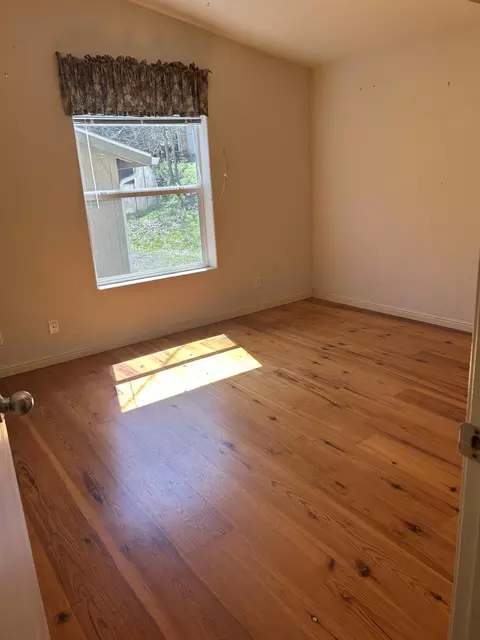 9445 E Antelope Rd, Eagle Point, OR 97524 photo 11