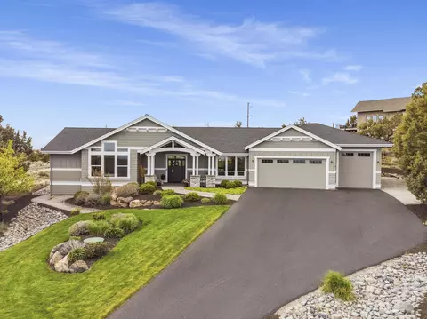2265 Crossbill Ct, Redmond, OR 97756