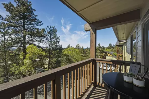 1010 NW Roanoke Ave #6, Bend, OR 97703