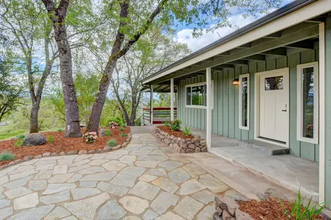 Other - 1015 Palima Dr, Eagle Point, OR 97524 photo 3 of 16