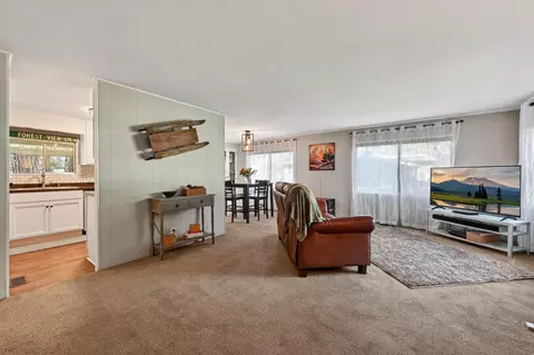 19668 Hiller Dr, Bend, OR 97702 photo 8