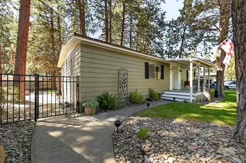 19668 Hiller Dr, Bend, OR 97702 photo 5