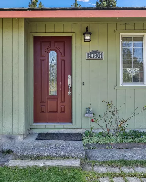 Entry Way - 20607 Independence Way, Bend, OR 97701 photo 1 of 1