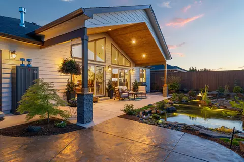Other - 983 Pumpkin Ridge Dr, Eagle Point, OR 97524 photo 8 of 10