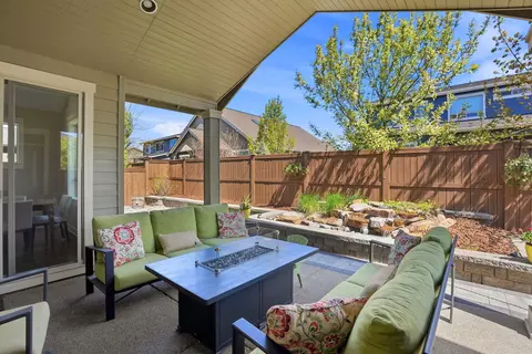 Exterior - 61065 Manhae Loop, Bend, OR 97702 photo 4 of 11