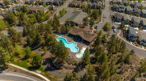 View/Area - 61065 Manhae Loop, Bend, OR 97702 photo 5 of 9