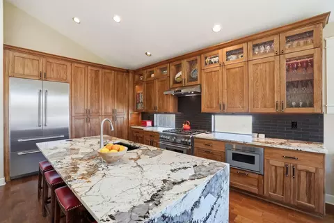 Kitchen - 61065 Manhae Loop, Bend, OR 97702 photo 1 of 11