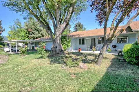 3920 W Main St, Medford, OR 97501