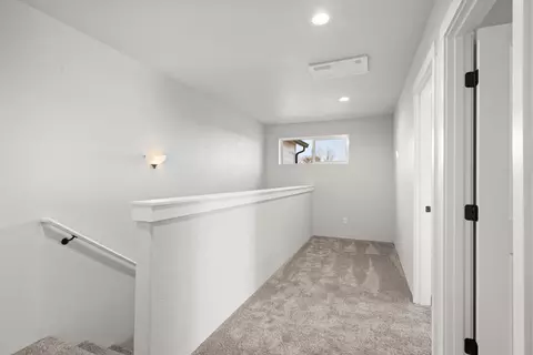 Entry Way - 4730 Gebhard Rd, Central Point, OR 97502 photo 1 of 1