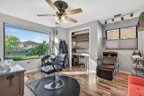 2655 Lawnview Dr, Medford, OR 97504