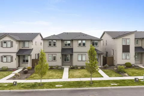 2366 NE Victor Pl, Bend, OR 97701