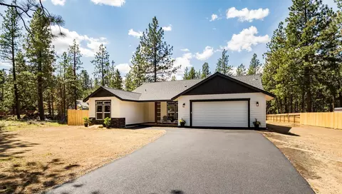 Exterior - 60163 Crater Rd, Bend, OR 97702 photo 5 of 12