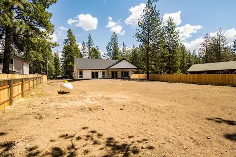 Exterior - 60163 Crater Rd, Bend, OR 97702 photo 12 of 12