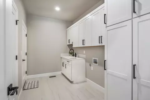 Other - 60163 Crater Rd, Bend, OR 97702 photo 4 of 4