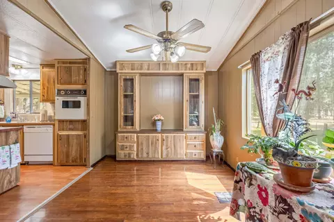 52851 Wayside Loop, La Pine, OR 97739 photo 9