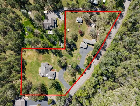 459 Savage Creek Rd, Grants Pass, OR 97527