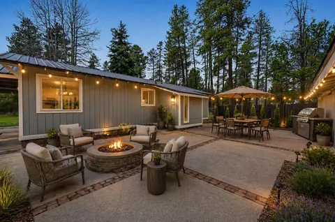 Exterior - 51448 Cedar Rd, La Pine, OR 97739 photo 3 of 12