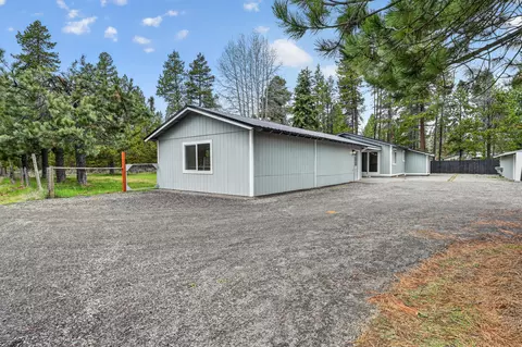 Exterior - 51448 Cedar Rd, La Pine, OR 97739 photo 7 of 12