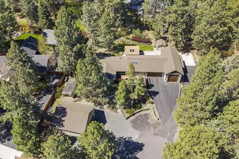 View/Area - 61181 Hitching Post Ln, Bend, OR 97702 photo 14 of 14