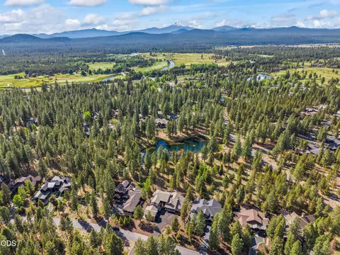 View/Area - 56322 Fireglass Loop #174, Bend, OR 97707 photo 5 of 5