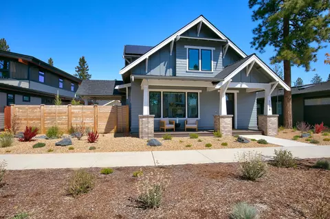 3118 NW Mayer Pl, Bend, OR 97703
