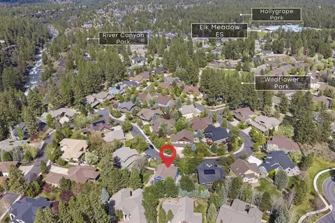 View/Area - 60964 Creekstone Loop, Bend, OR 97702 photo 2 of 6
