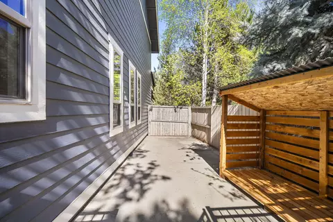 Exterior - 60964 Creekstone Loop, Bend, OR 97702 photo 11 of 11
