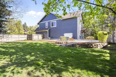 Exterior - 60964 Creekstone Loop, Bend, OR 97702 photo 8 of 11